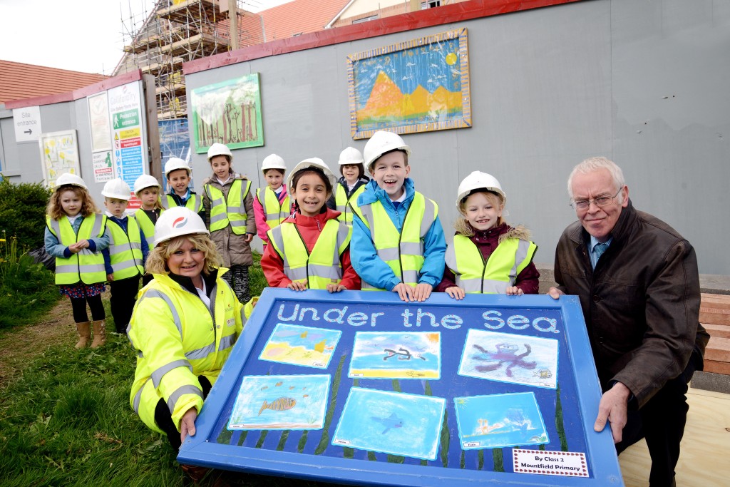 Mountfield Pupils and Leazes Chair Bill Midgley